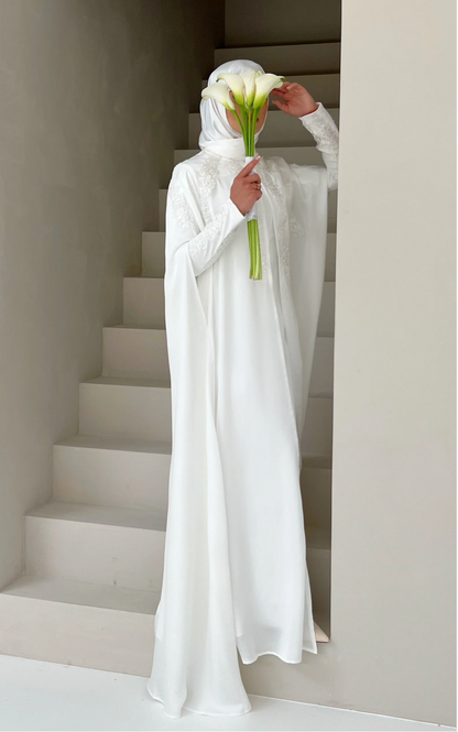 ROBE & CAPE AMEERA - MODEST BRIDAL